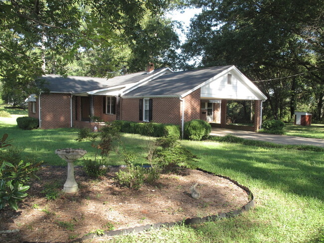 6350 Old Jefferson Rd in Athens, GA - Building Photo - Building Photo