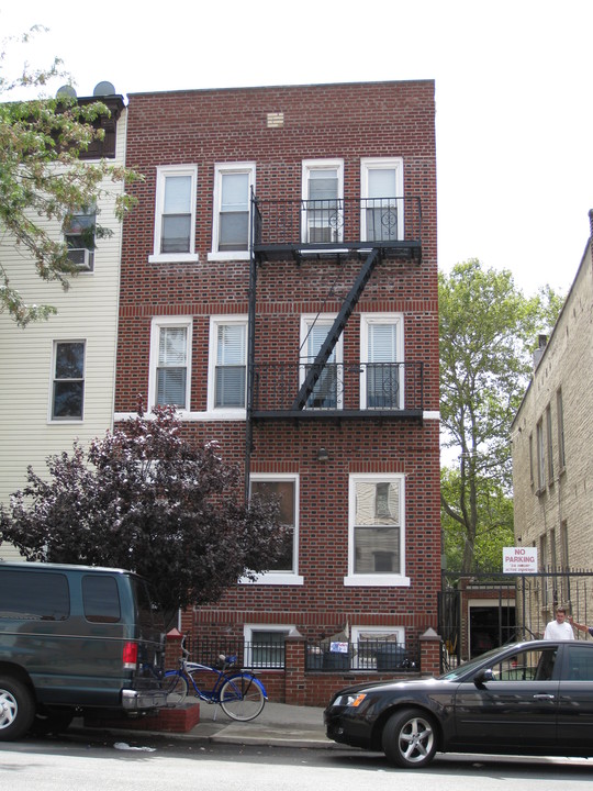 318 Prospect Ave in Brooklyn, NY - Building Photo