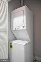 4139 W Girard Ave in Philadelphia, PA - Building Photo