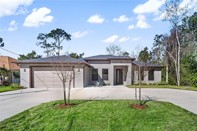 11 Ethan Allen Dr in Palm Coast, FL - Building Photo - Building Photo