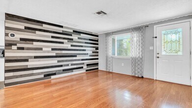 3628 Holiday Lake Dr in Holiday, FL - Building Photo - Building Photo