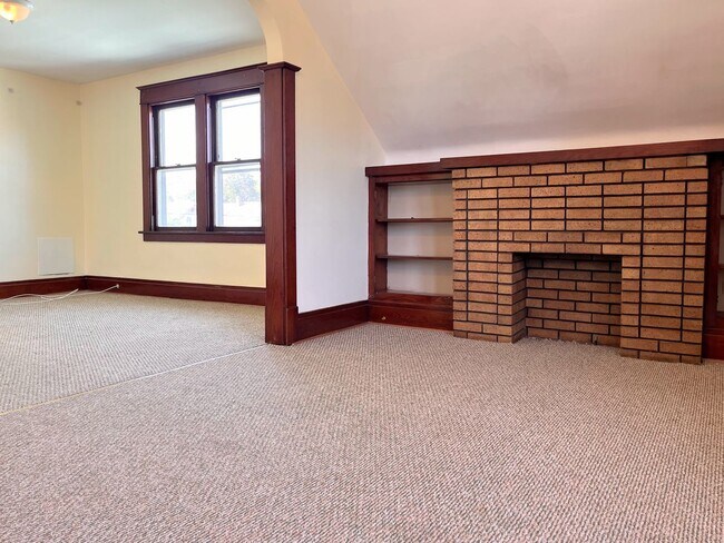 253 Shirley Ave in Buffalo, NY - Foto de edificio - Building Photo