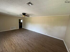 3307 Barrett Pl in Wichita Falls, TX - Building Photo - Building Photo