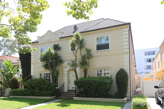 467 S Bedford Dr in Beverly Hills, CA - Building Photo - Building Photo