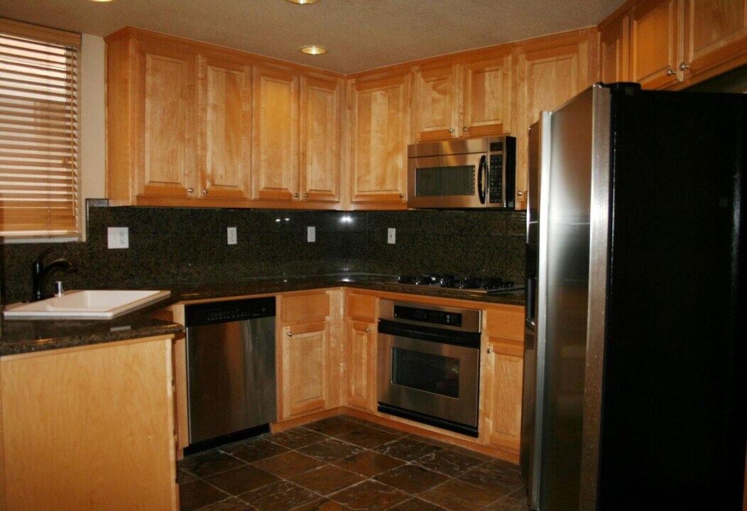 620 King George Ave in San Jose, CA - Building Photo