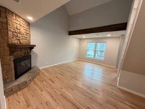 11729 Caenen St in Overland Park, KS - Building Photo - Building Photo