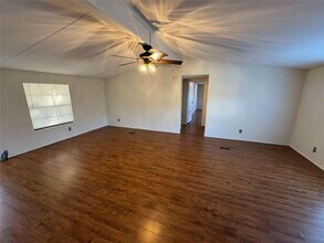 4044 Friendship Rd in Buford, GA - Building Photo - Building Photo