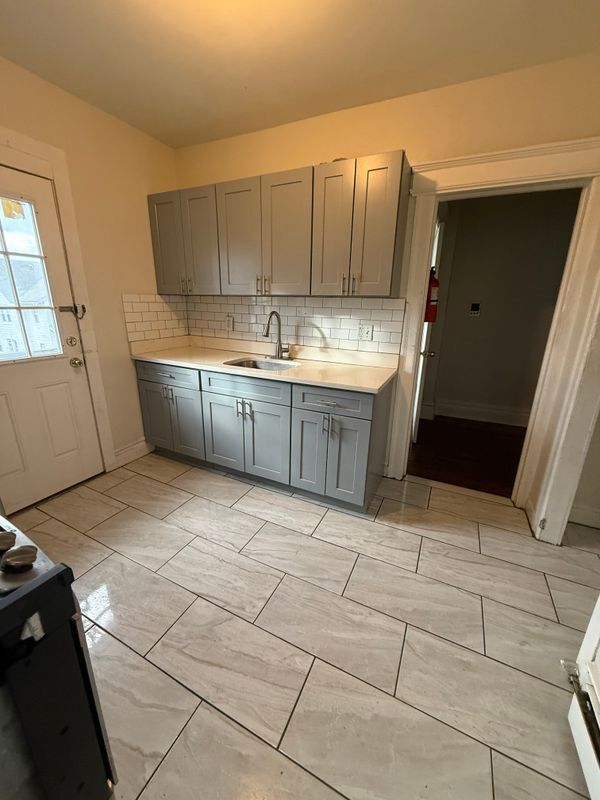 384 Tower St in Union, NJ - Building Photo - Building Photo