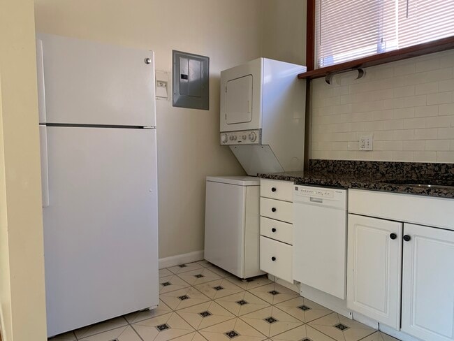 41 Symphony Rd, Unit 35