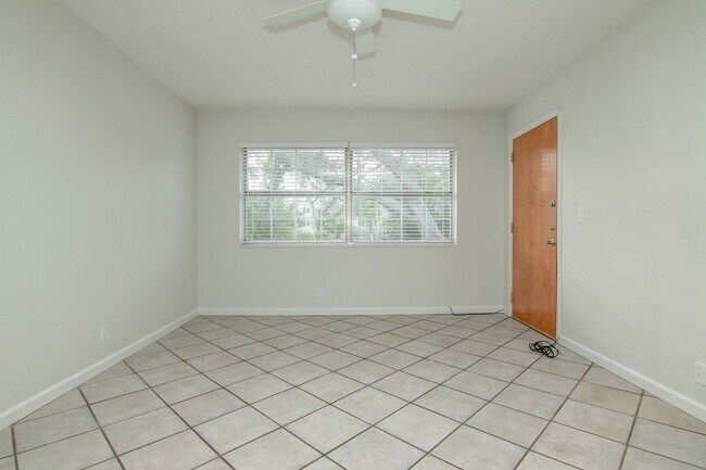 520 Gamewell Ave in Maitland, FL - Building Photo - Building Photo