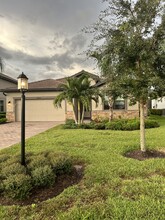 20047 Napa Loop in Estero, FL - Building Photo - Building Photo