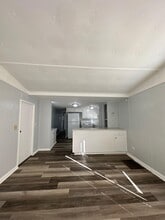 7663 Bentwillow Dr in Jacksonville, FL - Foto de edificio - Building Photo