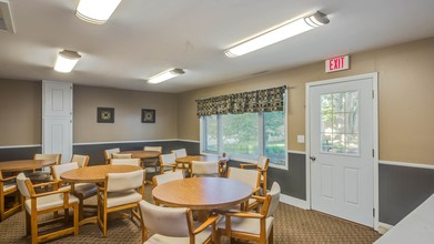 Grand Mobile Estates in Grand Rapids, MI - Building Photo - Interior Photo