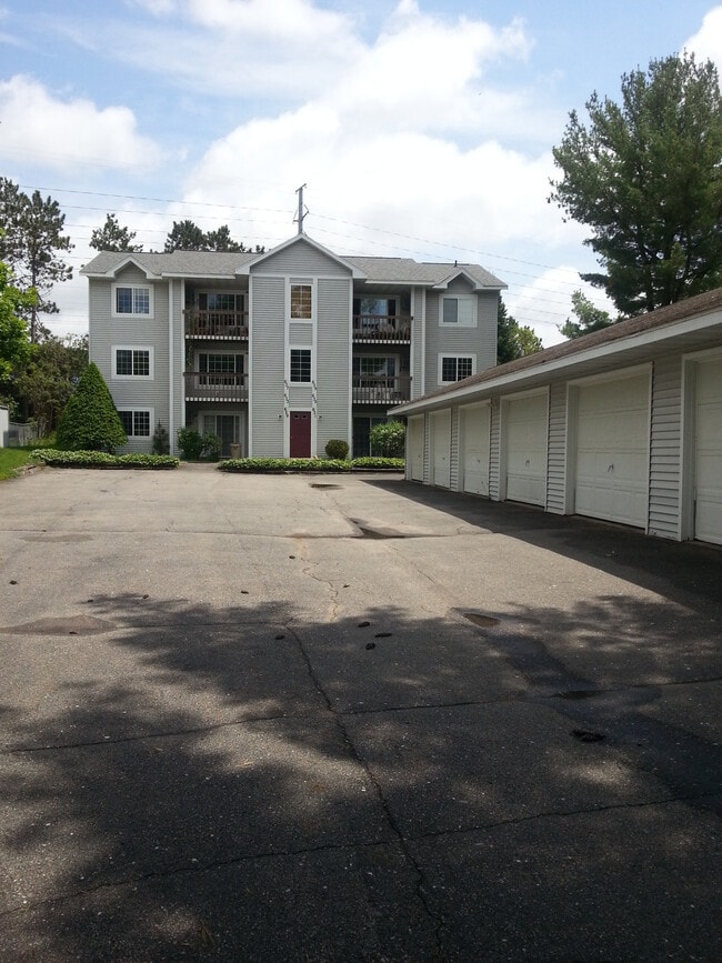 629 Brooks Pl Rentals in Wausau, WI