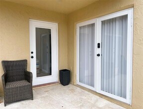 8328 Trent Ct in Boca Raton, FL - Building Photo - Building Photo