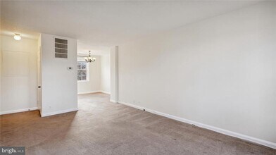 3529 S Utah St in Arlington, VA - Building Photo - Building Photo