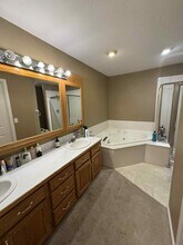 945 Summerset Ct in Idaho Falls, ID - Building Photo - Building Photo