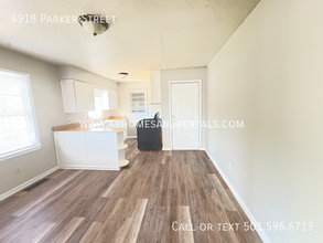 4918 Parker St in North Little Rock, AR - Foto de edificio - Building Photo