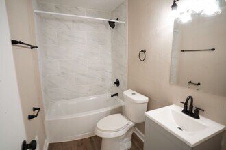 This beautifully updated 2-bedroom, 1-bath in Detroit, MI - Building Photo - Building Photo