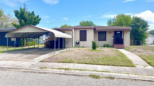 1434 Daytona Dr