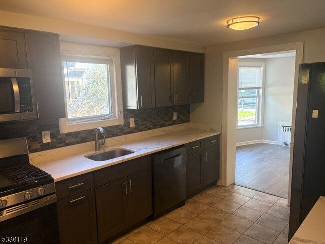 915 Springfield Ave in New Providence, NJ - Building Photo - Building Photo
