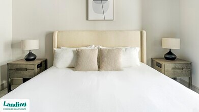 1414 Wood Hollow Dr, Unit 1-655 in Houston, TX - Foto de edificio - Building Photo