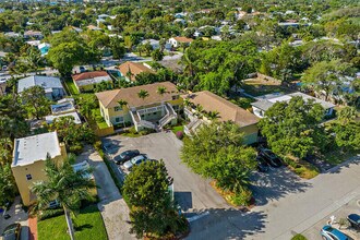 248 NE 12th St-Unit -3 in Delray Beach, FL - Building Photo - Building Photo