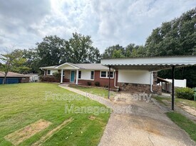 748 Barrett Ave in Columbus, GA - Building Photo