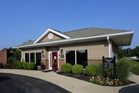 Building Photo - Villas Of Forest Springs Apartamentos in Louisville, Kentucky