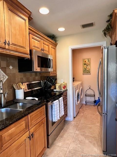 property at 944 NW Spruce Ridge Dr