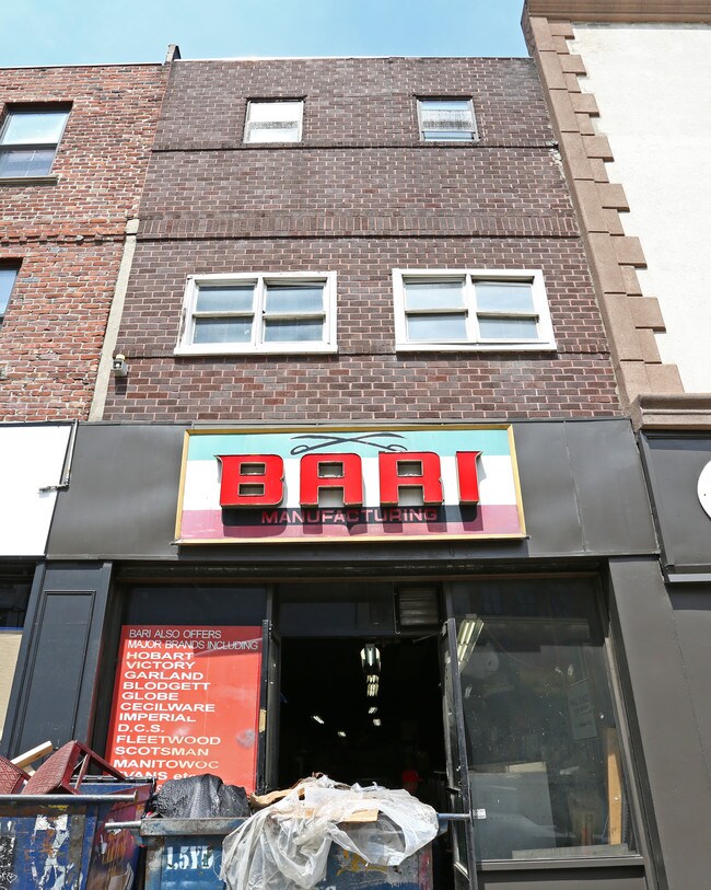 5 Prince St in New York, NY - Building Photo - Other