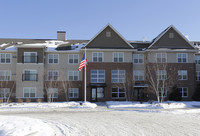 Bottineau Ridge in Maple Grove, MN - Foto de edificio - Building Photo