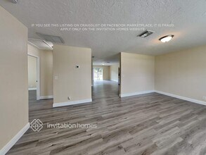 4582 Carthage Cir N in Greenacres, FL - Building Photo - Building Photo