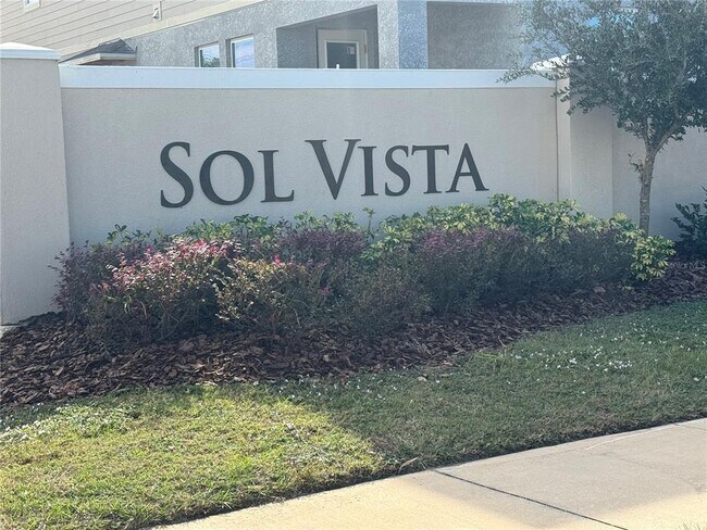 331 Sol Vis Dr in Dundee, FL - Building Photo - Building Photo