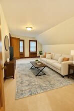 82 Dimmock St, Unit 1L in Quincy, MA - Foto de edificio - Building Photo