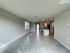 3152 Bella Vista Dr in Davenport, FL - Building Photo - Building Photo