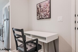 1650 Harris Hill Rd, Unit 07-7206 in San Marcos, TX - Foto de edificio - Building Photo