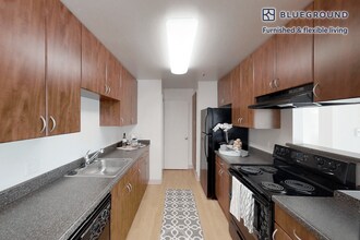 1600 Villa St in Mountain View, CA - Building Photo - Building Photo