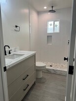 701 N Tamarind Ave in Compton, CA - Building Photo