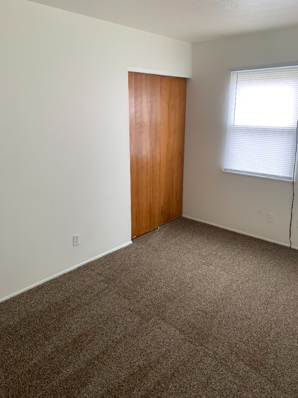 842 Kromer Ave in Akron, OH - Building Photo - Building Photo