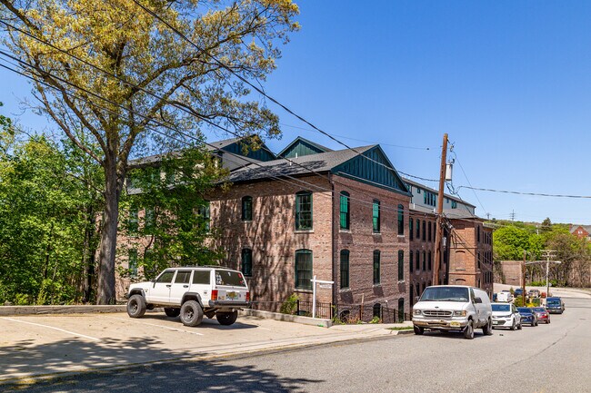 Packard Lofts Apartments in Boonton, NJ - Building Photo - Building Photo