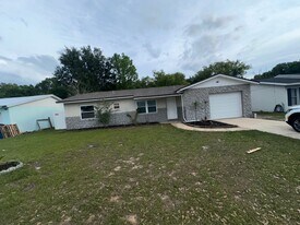 1309 Fairway Ave in Ormond Beach, FL - Building Photo
