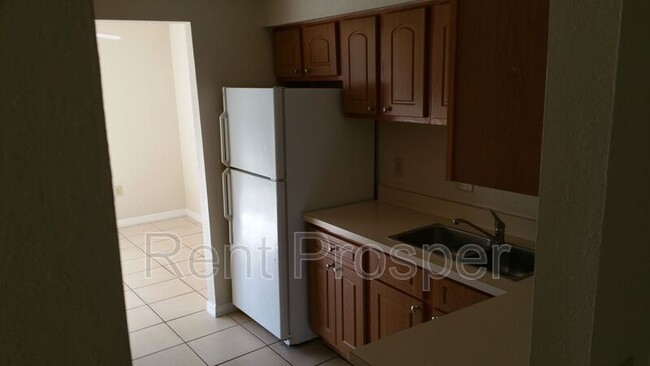 4353 S Semoran Blvd-Unit -#3 in Orlando, FL - Building Photo - Building Photo