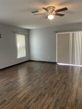 3104 Elderwood Pl in Seffner, FL - Building Photo - Building Photo