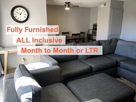 870 Avenue B in Boulder City, NV - Building Photo