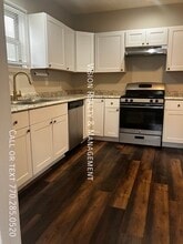3284 Stillwood Dr in Atlanta, GA - Building Photo - Building Photo