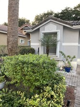 4119 Sapphire Terrace in Weston, FL - Building Photo - Building Photo