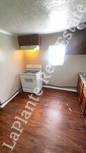 1534 Pinewood Ave in Toledo, OH - Building Photo - Building Photo