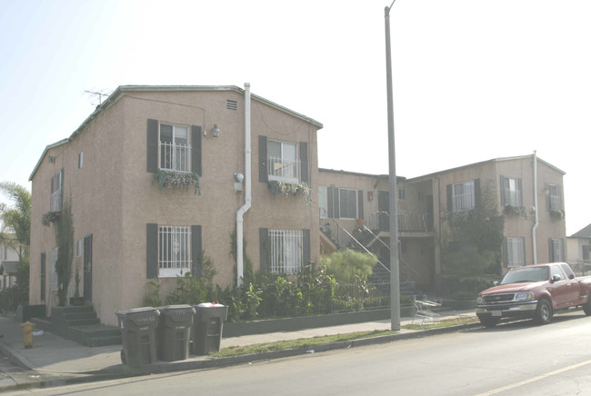 1140 Martin Luther King Jr Ave in Long Beach, CA - Foto de edificio - Building Photo