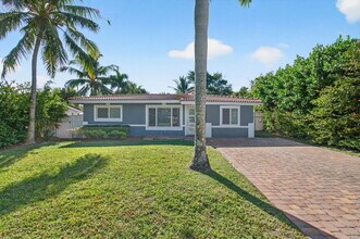 360 SW 2nd St in Boca Raton, FL - Building Photo - Building Photo